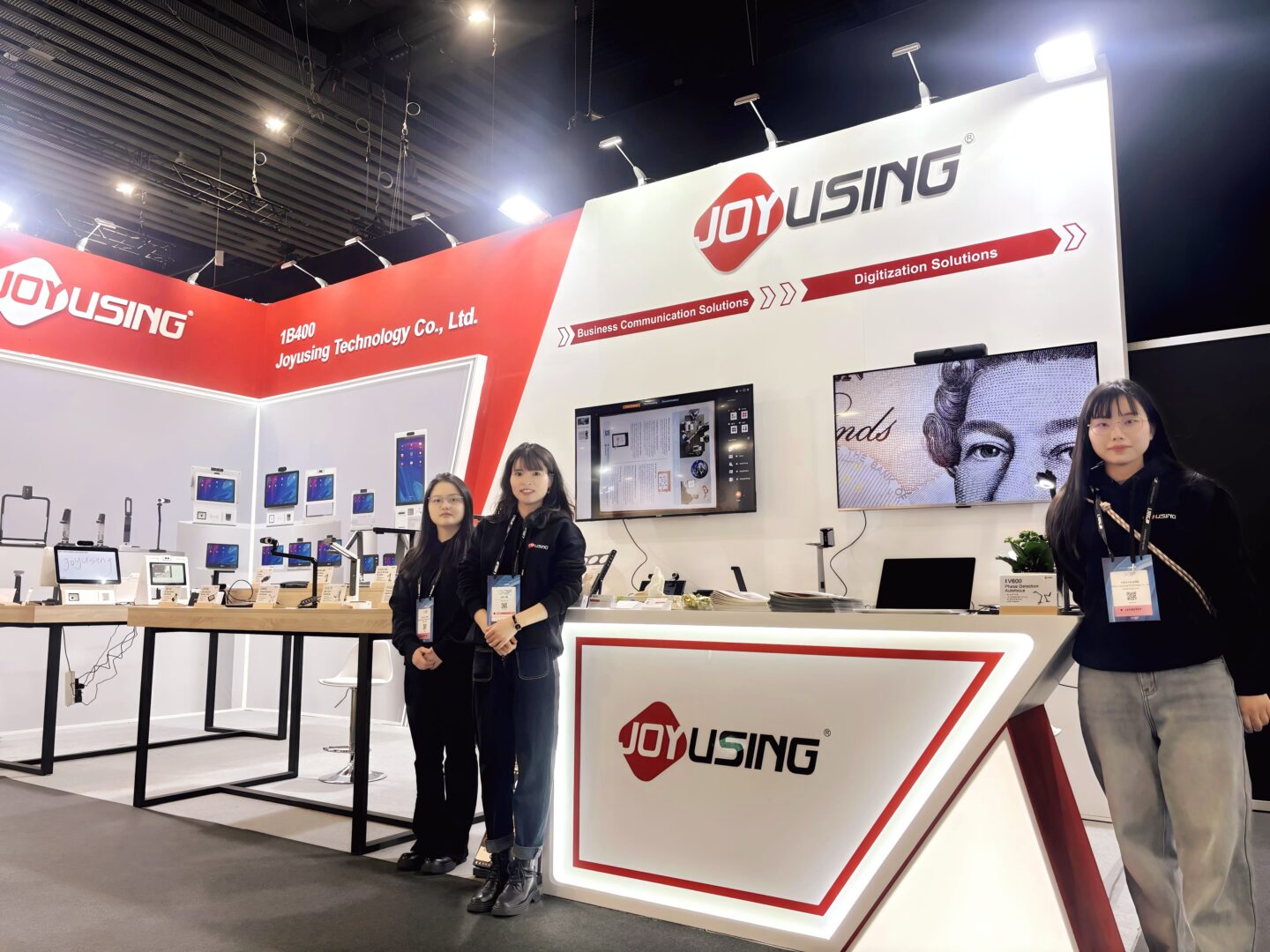 Joyusing Expands European Education Footprint at ISE 2025 with Two On-Site School Deals Featured Image